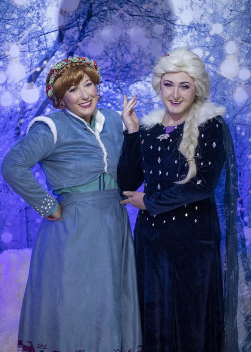 Holiday Snow Sisters
